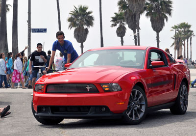 2011 Mustang Front End